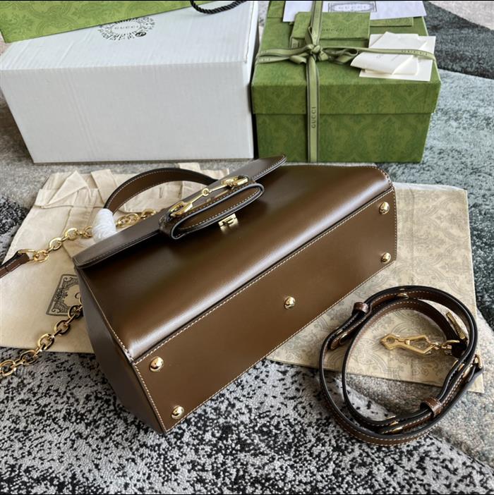 2025210C702049N201955176