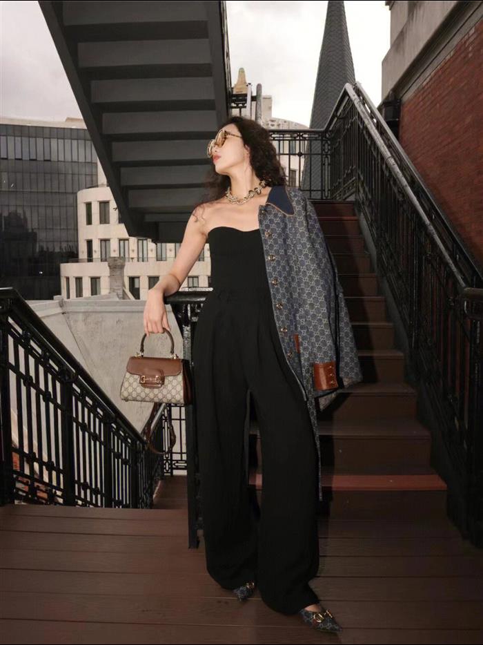 2025210C703848N201957180