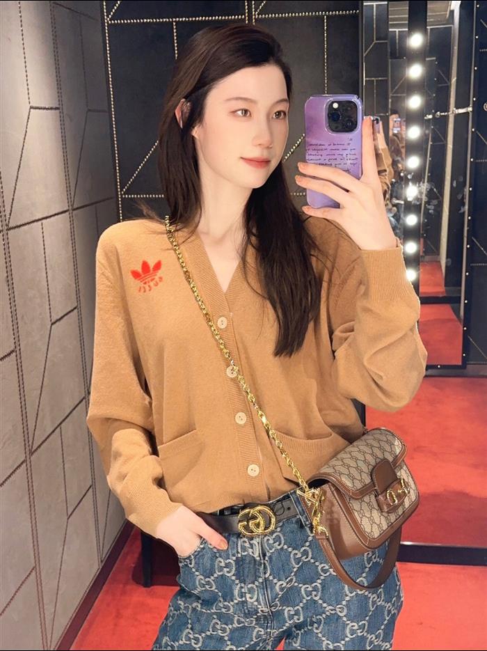 2025210C735178N201958494