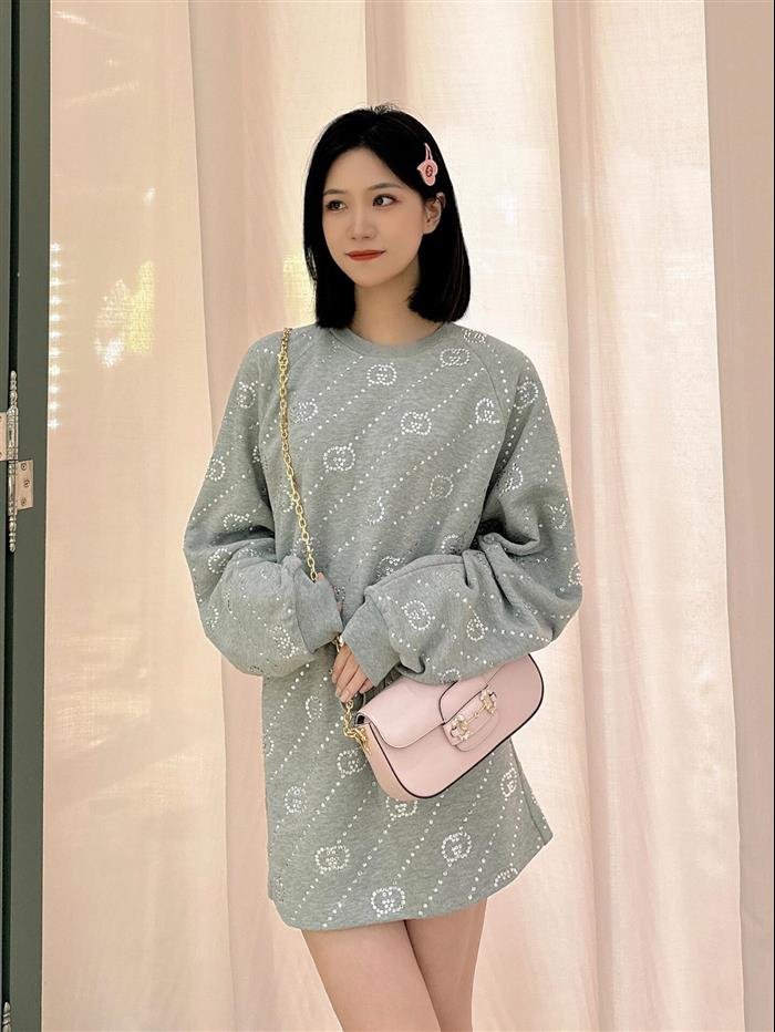 2025210C735178N201958805