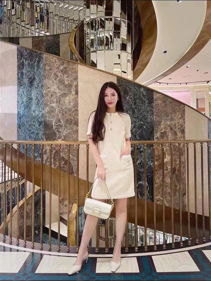 2025210C735178N201959523