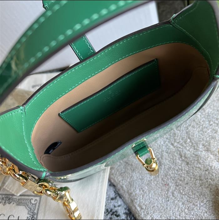 2025210C699651N202012763