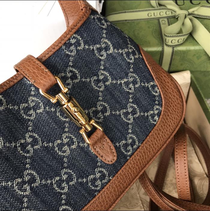 202529C637092N164114368