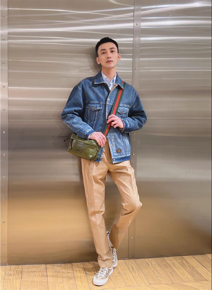 2025210C725696N202151792