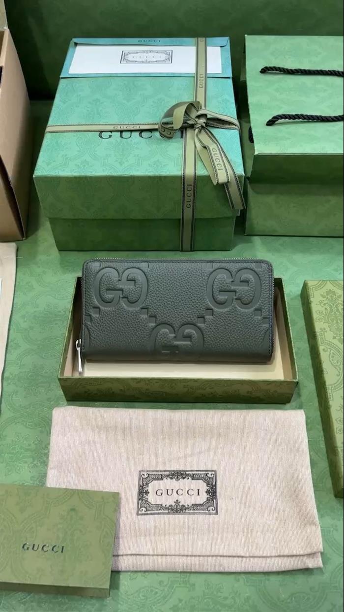 2025210C739484N201923831