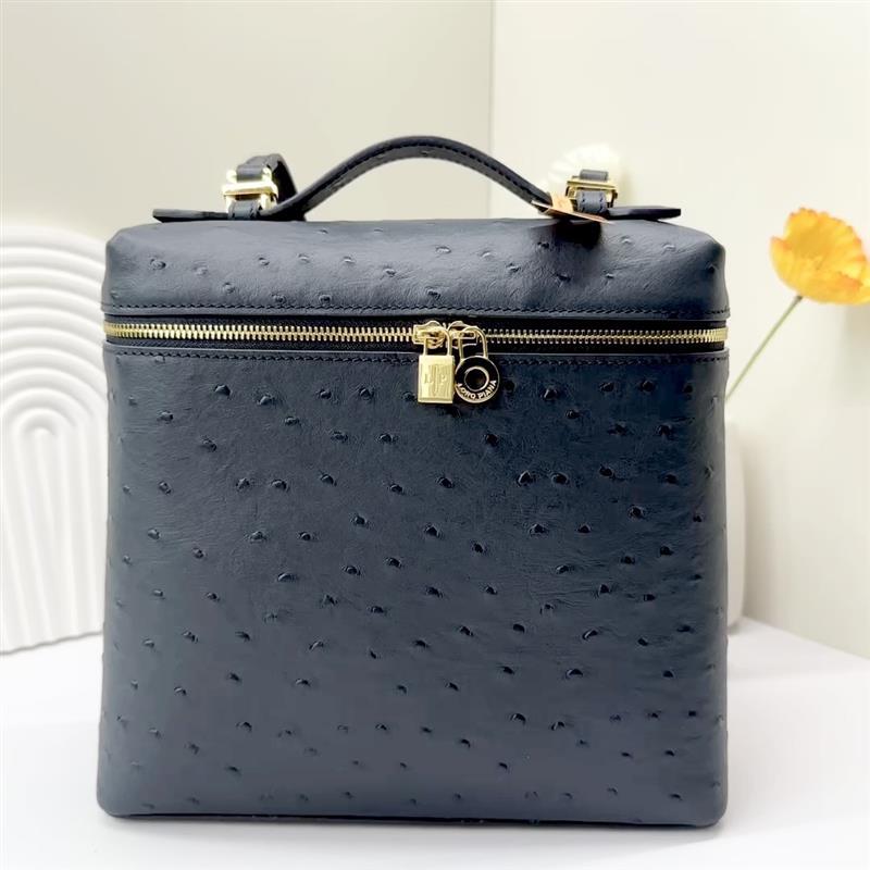 Extra Pocket Backpack Ostrich Veins