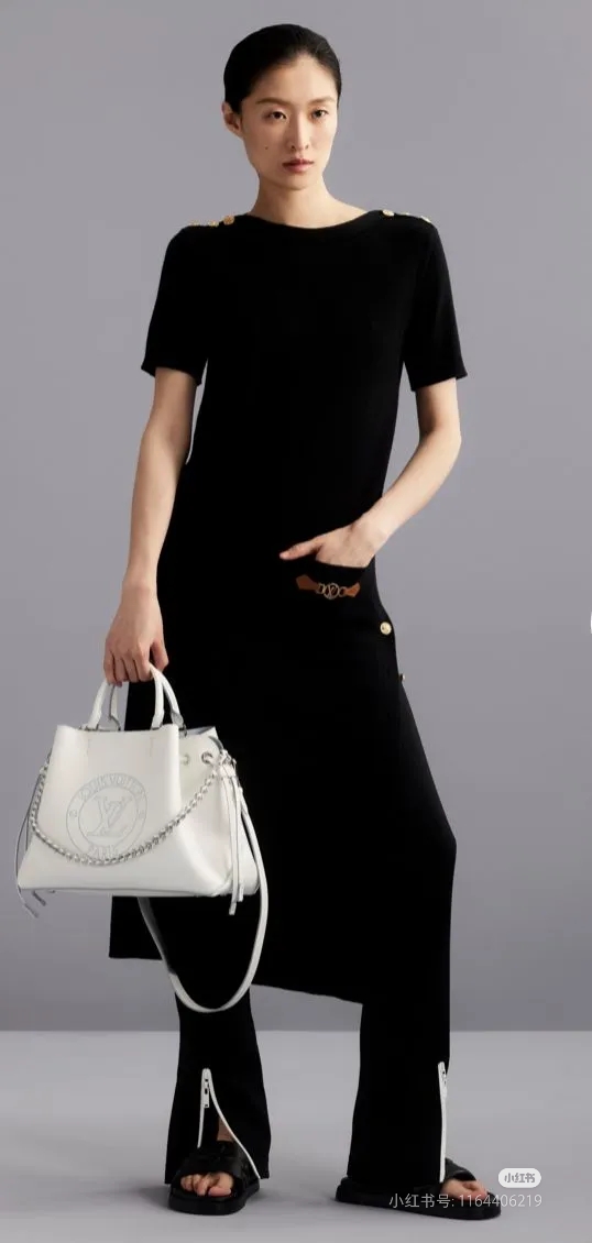 2025224M1173311117113