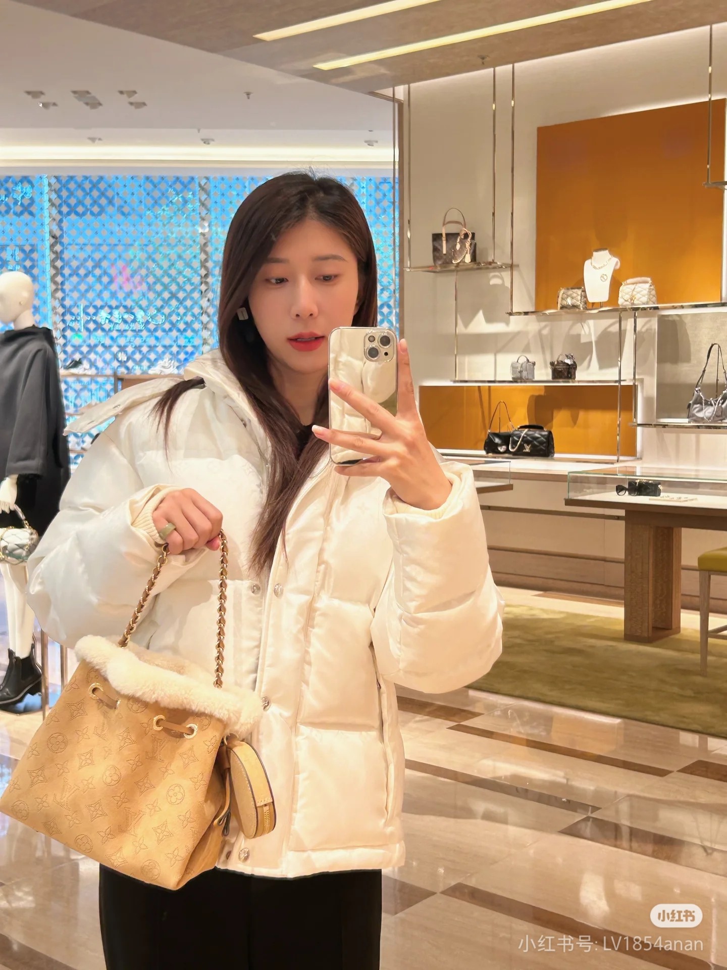 2025224M1183922819799