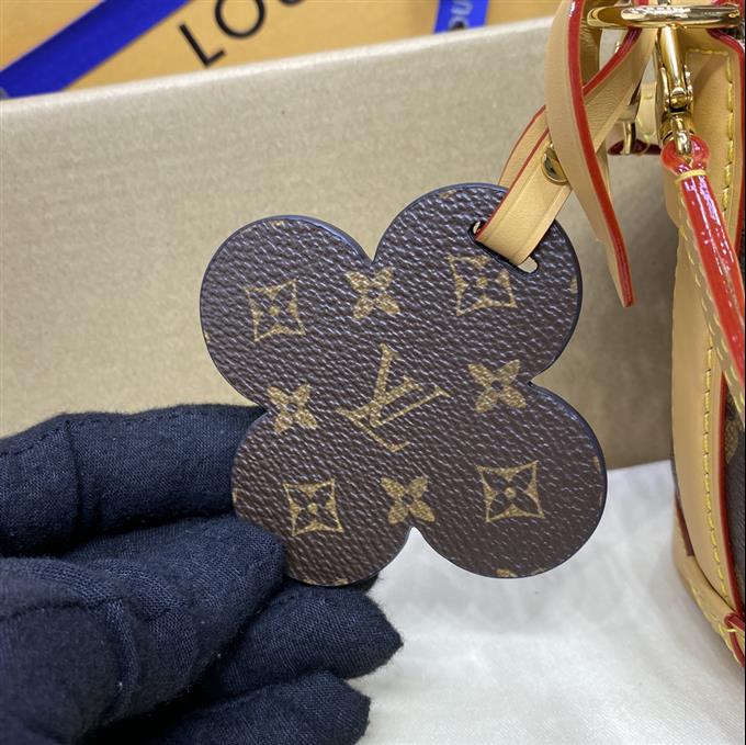 2025224M12221103427351