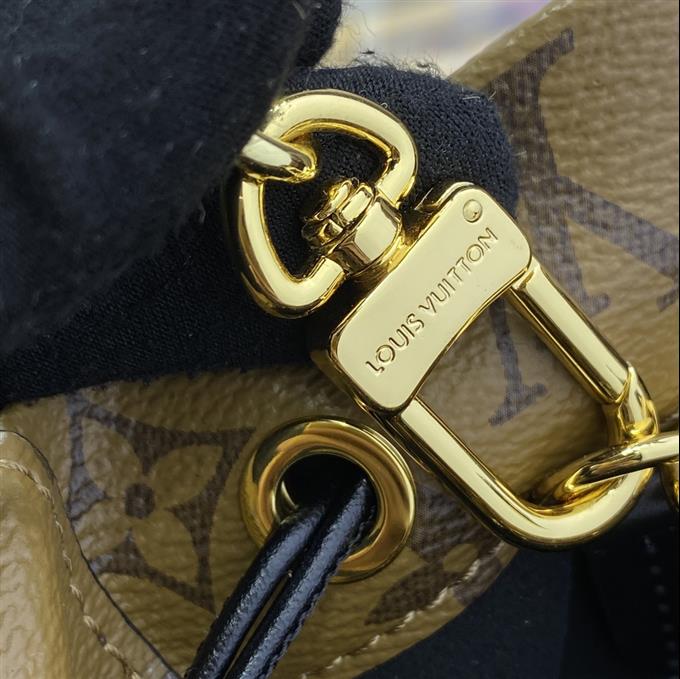 2025224M1332411118299