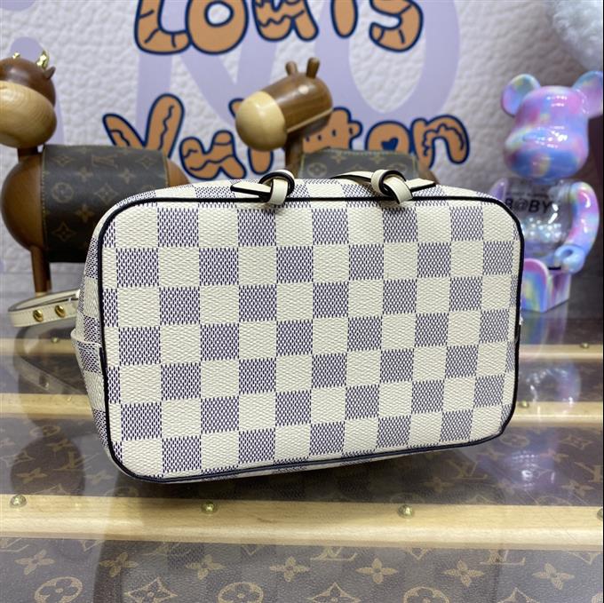 2025224N4529211121664