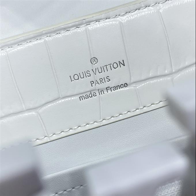 2025224N8615010320704