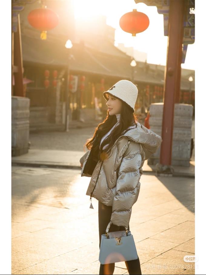 2025224M2116594840817