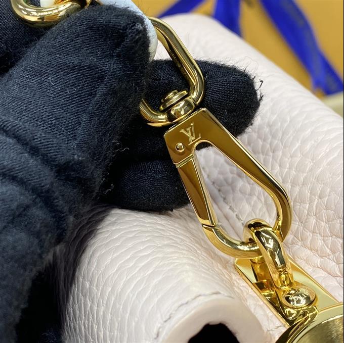 2025224M2164394842795