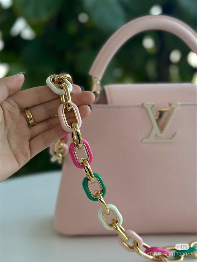 2025224M2164394844566