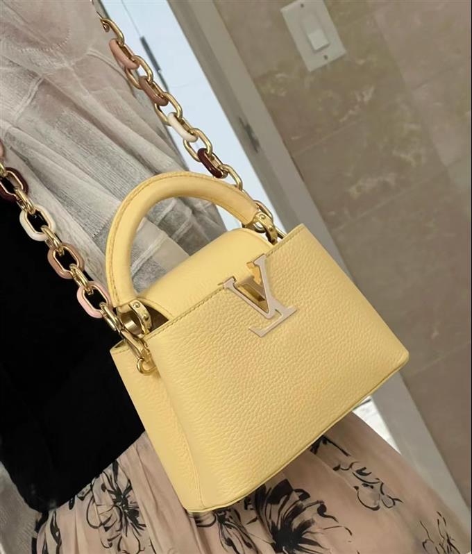 2025224M2179810328250