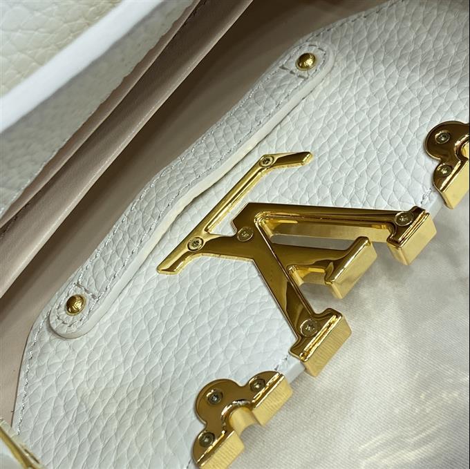 2025224M2333194843105