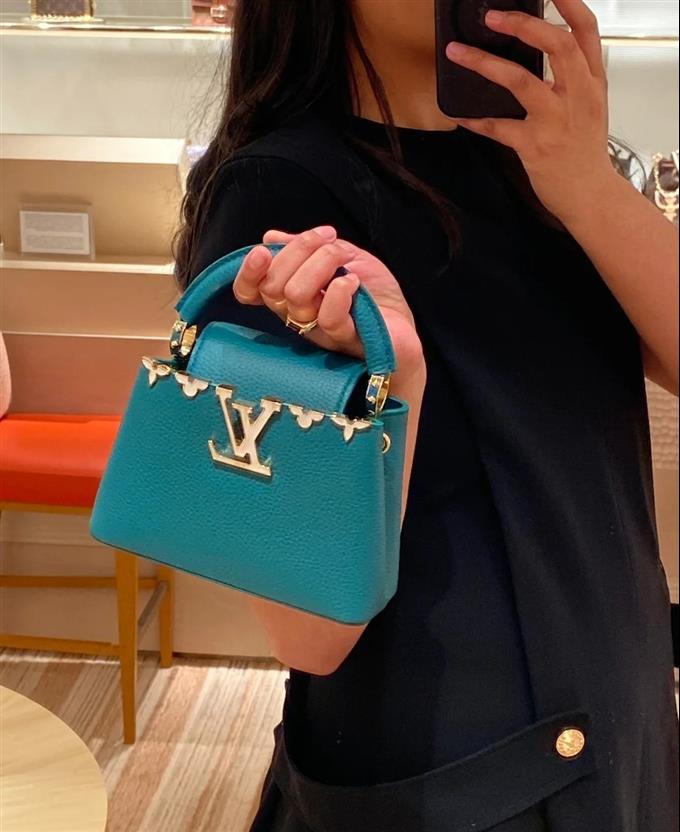 2025224M2376610325407