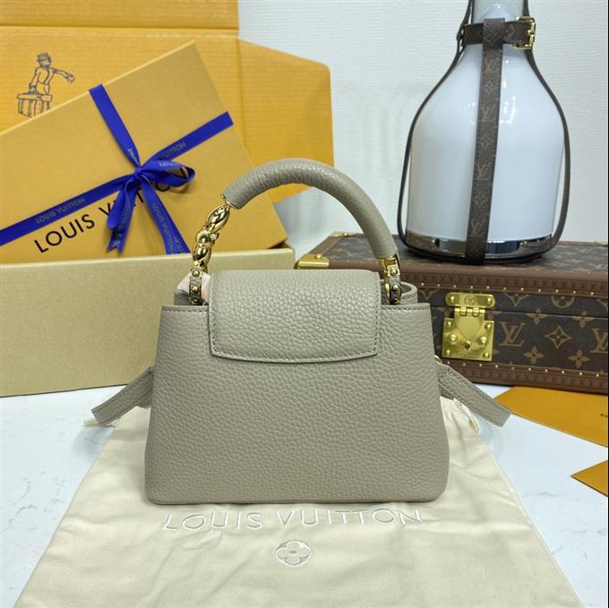 2025224M2394394757426