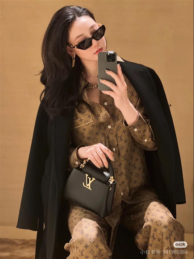 2025224M2394394829992