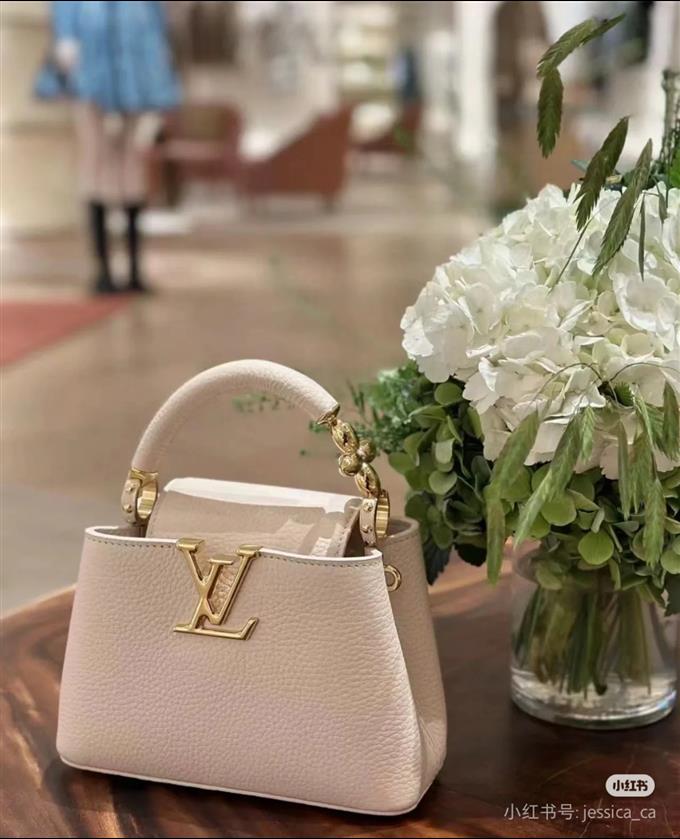 2025224M2394494833891