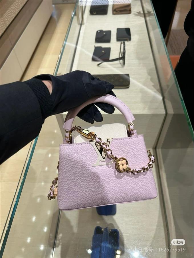 2025224M2395194819653