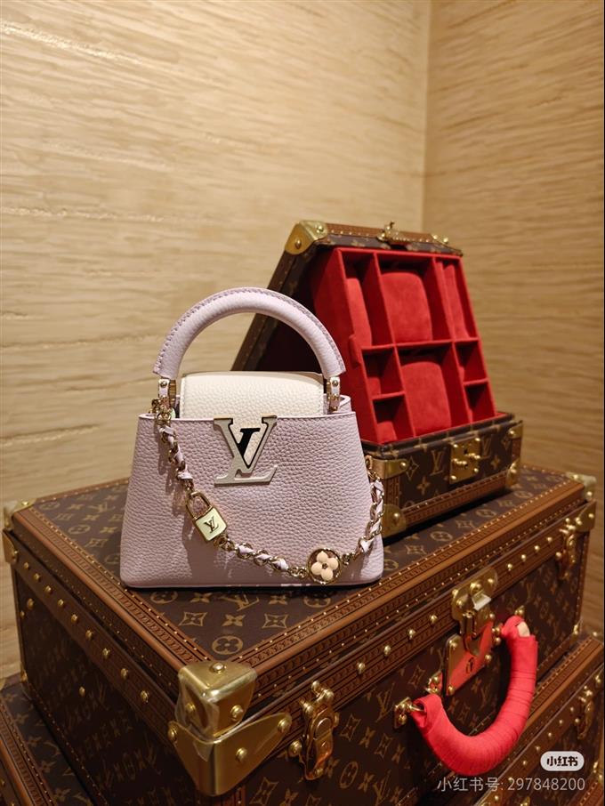 2025224M2395194819684