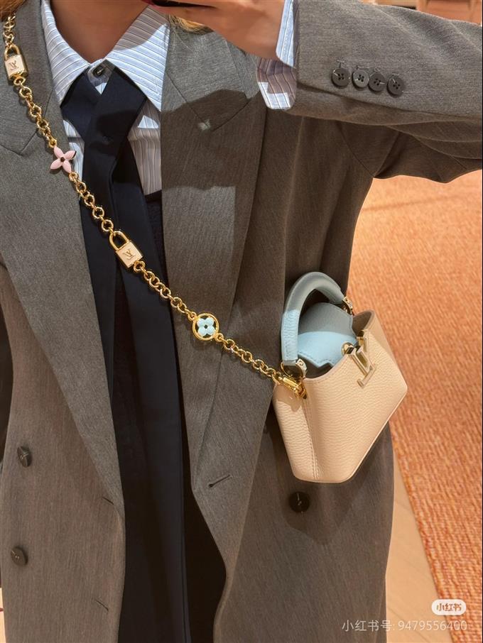 2025224M2395294755679