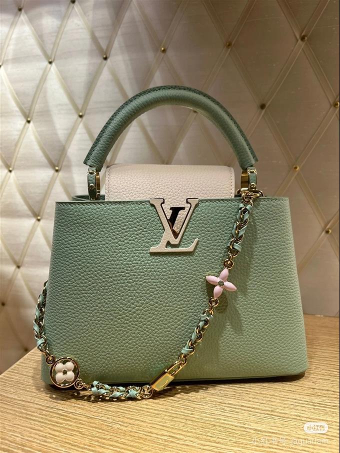 2025224M2447194824636