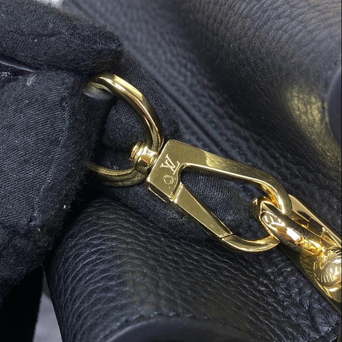 2025224M246989482889