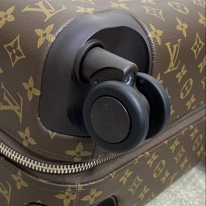 2025224M2320312137843