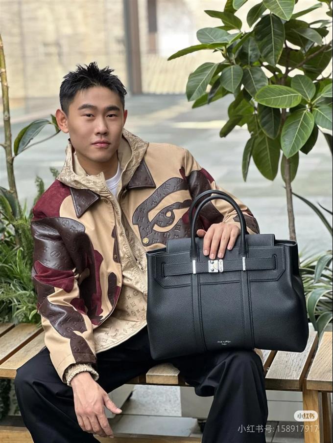 2025224M23153101718144