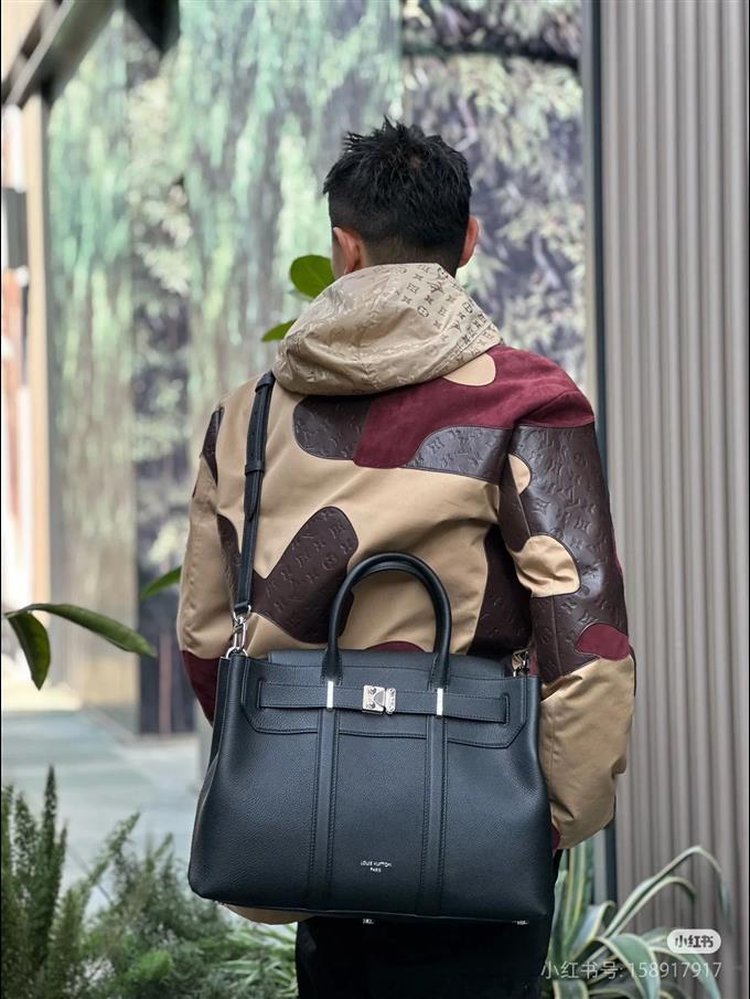 2025224M23153101718160