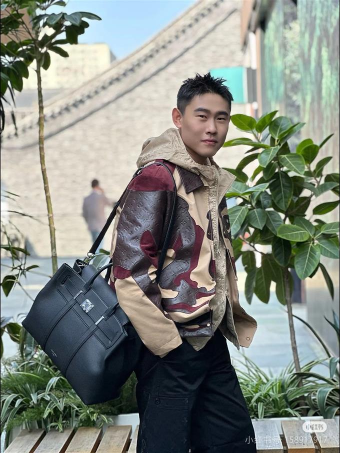 2025224M23153101718176