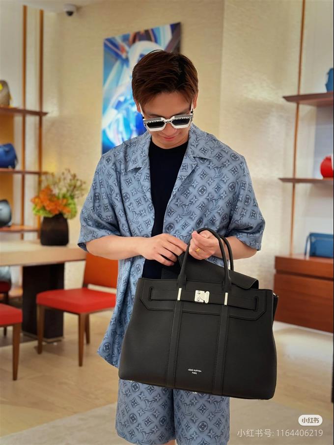 2025224M23153101743739