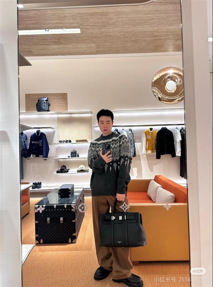 2025224M23153101743786