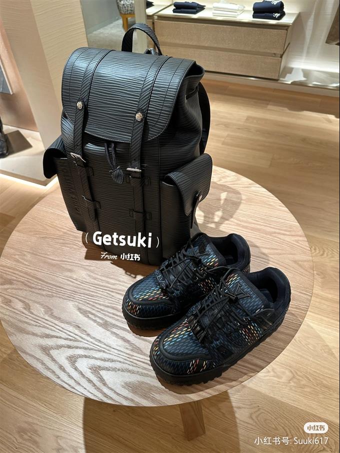 2025224M24326101735302