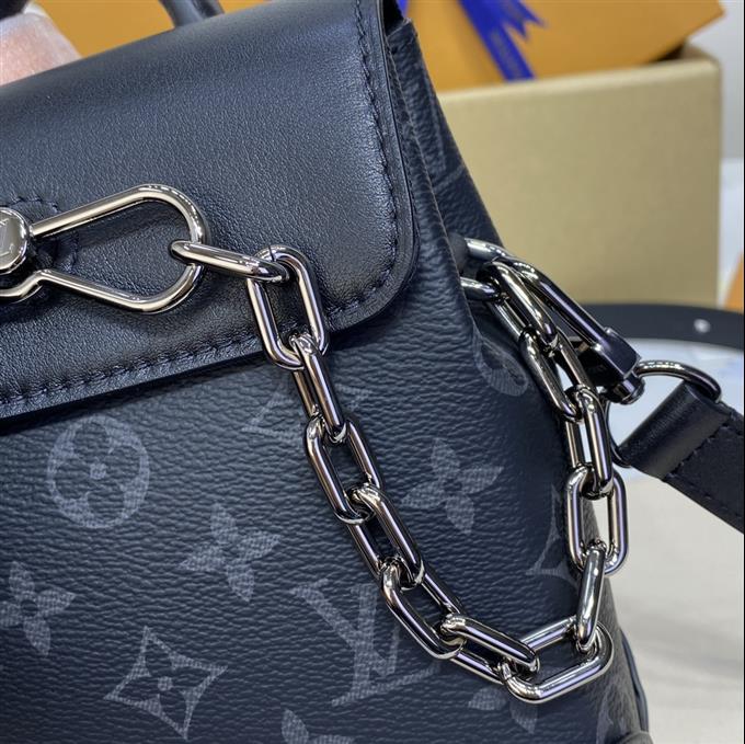 2025224M82774101728415