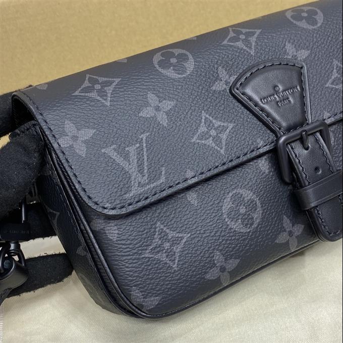 2025224M83567101727755