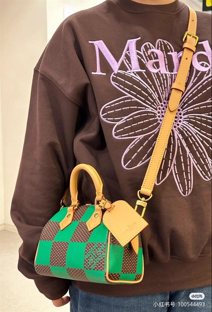 2025224N405341017435