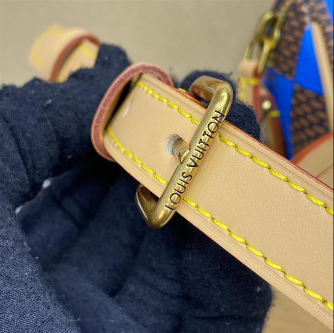 2025224N40595101727975