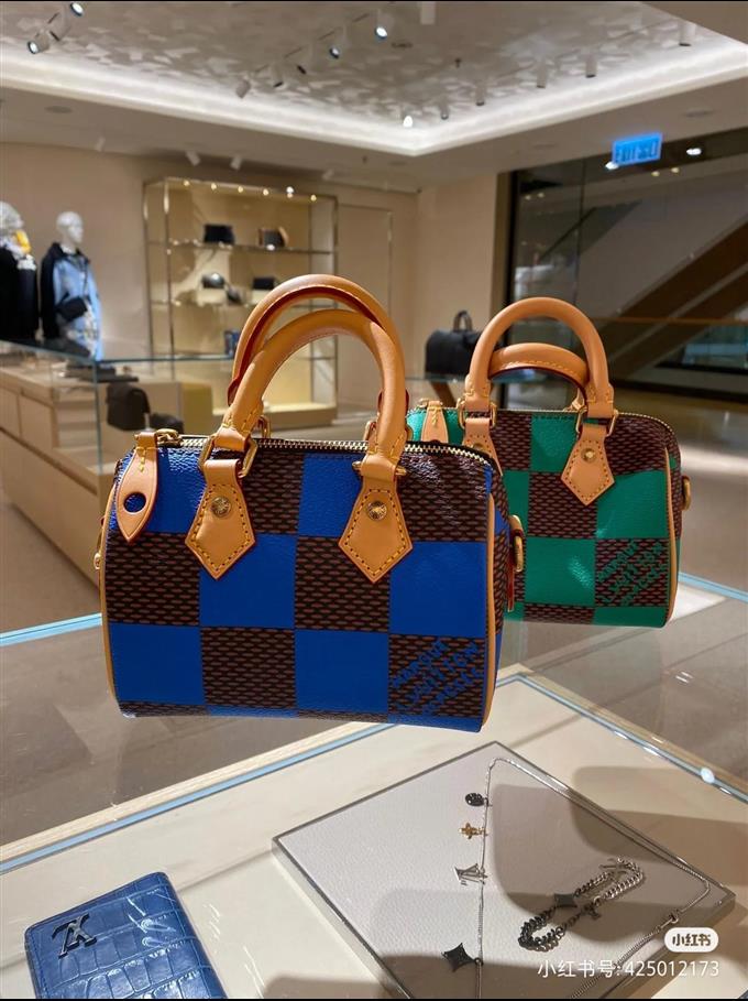 2025224N40595101746882