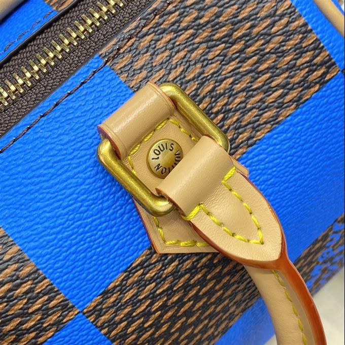 2025224N40611101731290