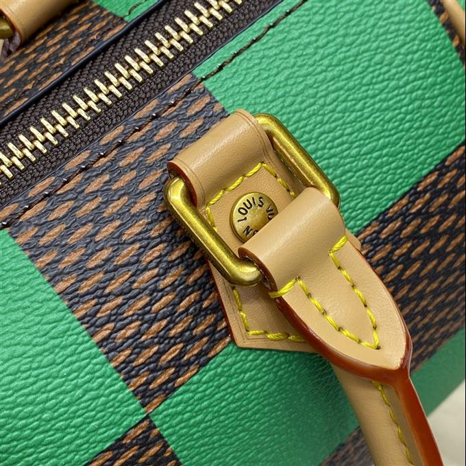 2025224N40611101731432