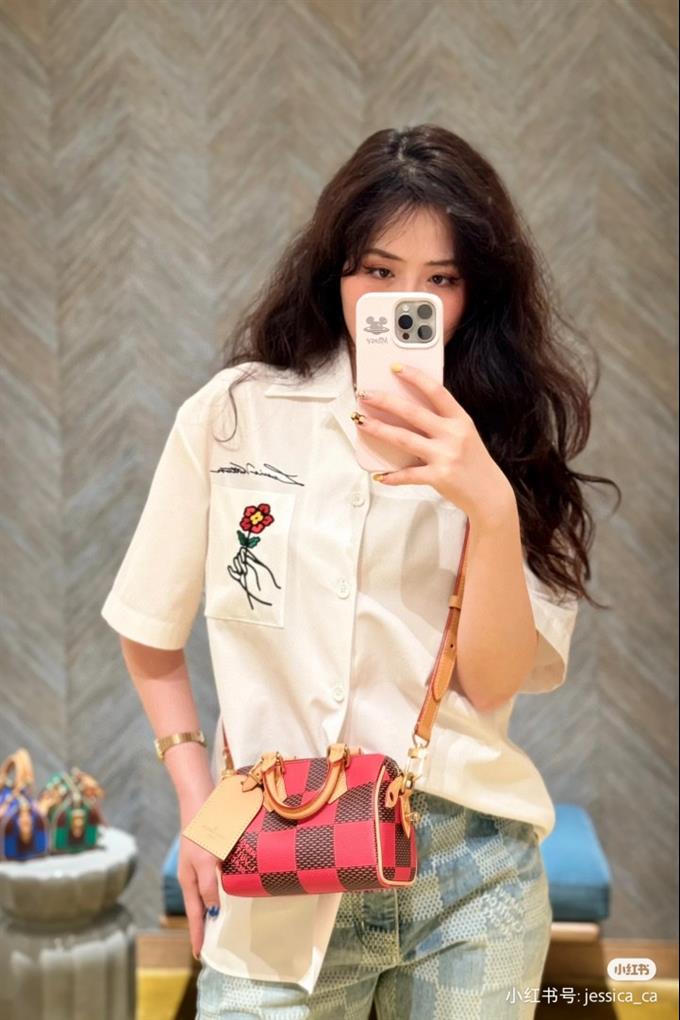 2025224N4061110174676