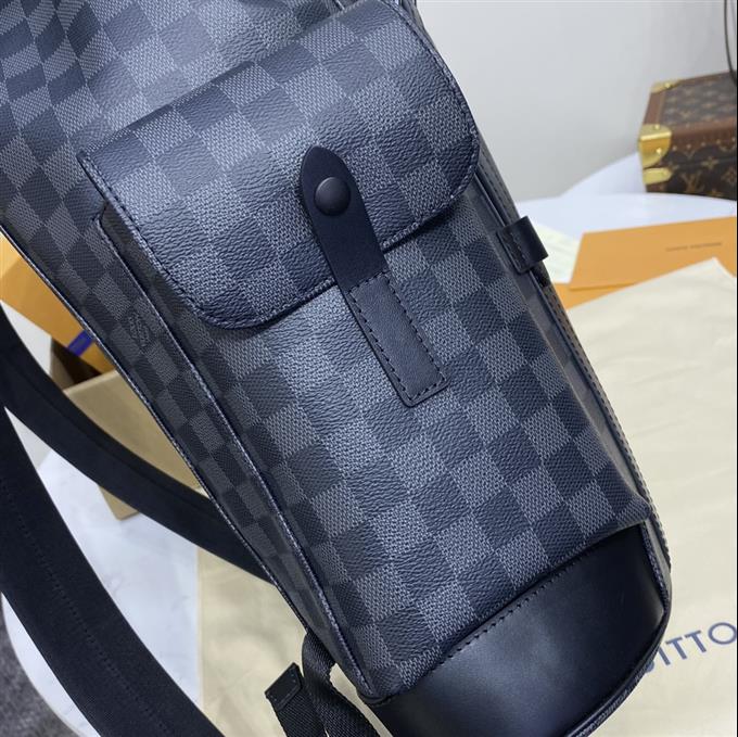 2025224N41379101728195