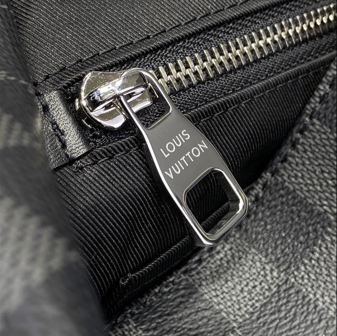 2025224N41379101728226