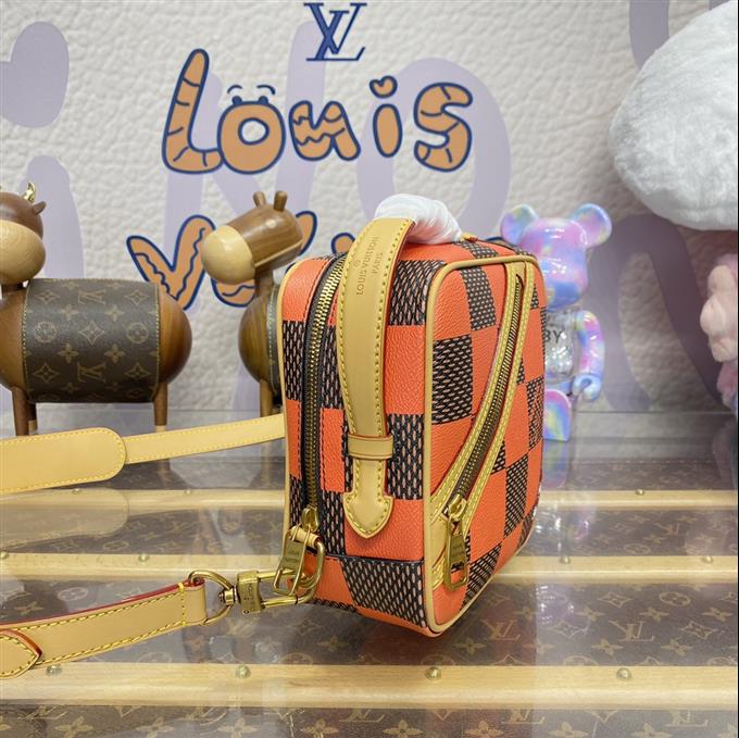 2025224N40561125331645