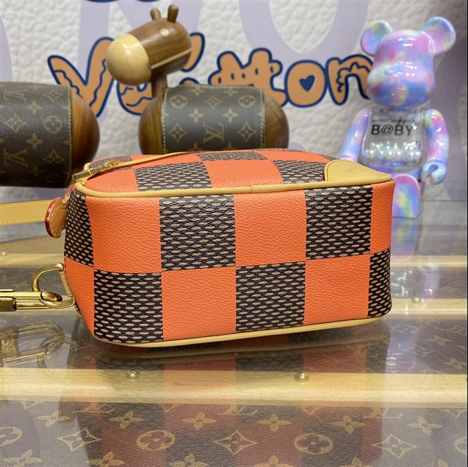 2025224N40561125331676