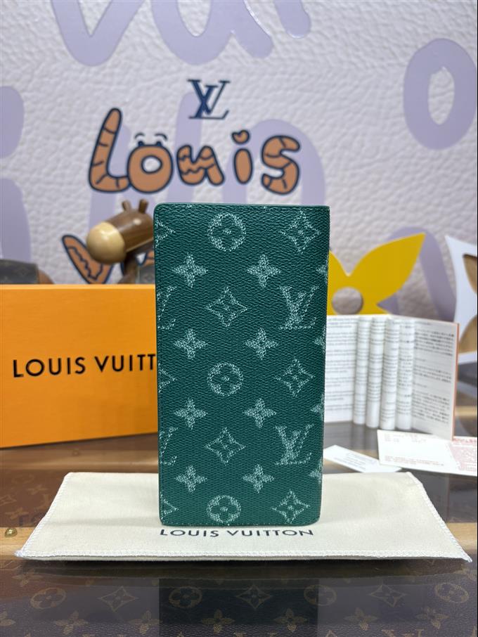 2025224M12656121332135